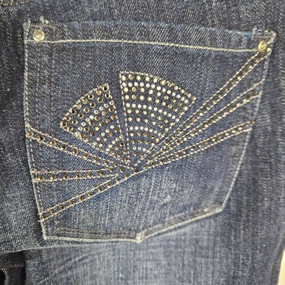 White House Black Market Womens Blanc 2R Universal Fit Bootcut Blue Jeans Classy - Picture 6 of 12